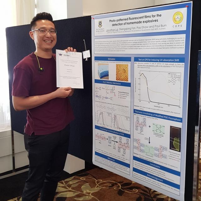 Jonathan Lai with Poster Prize Certificate